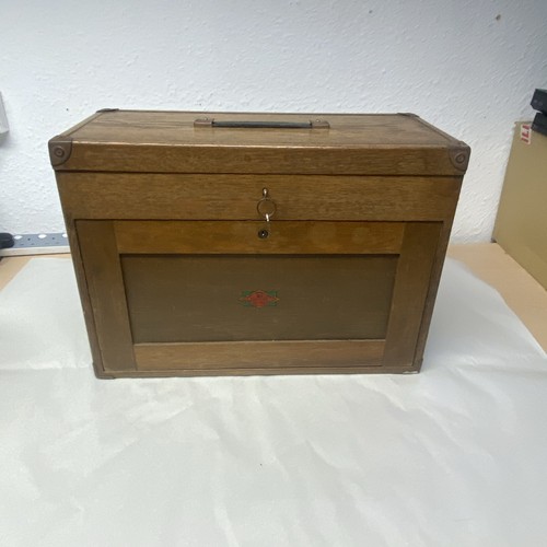 Antique neslien wooden - neslien,