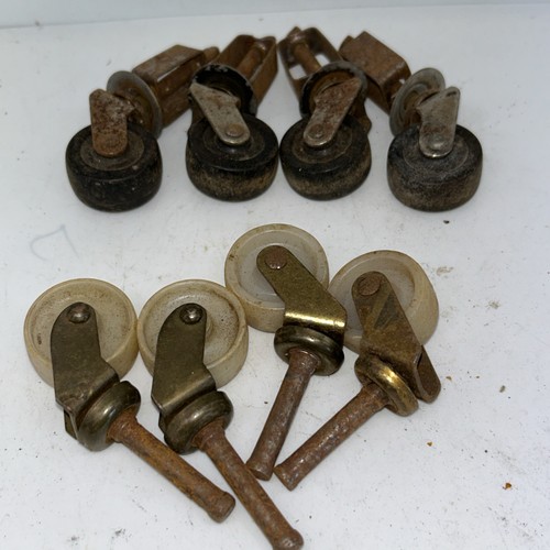 Set antique iron bed - of,