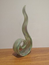 Hand Blown swirled ribbon