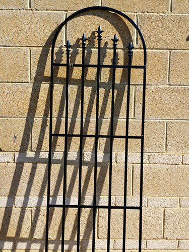 Whittingtons black metal wall - black,