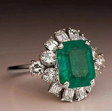 5.45 Ct Natural Emerald