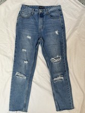 Pretty Little Thing Blue