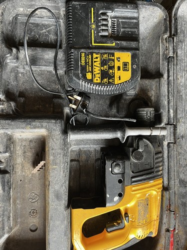 Dewalt dw005 cordless - dewalt,