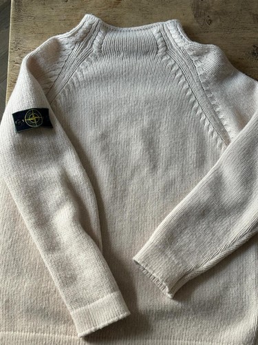 Vintage stone island wool - island,