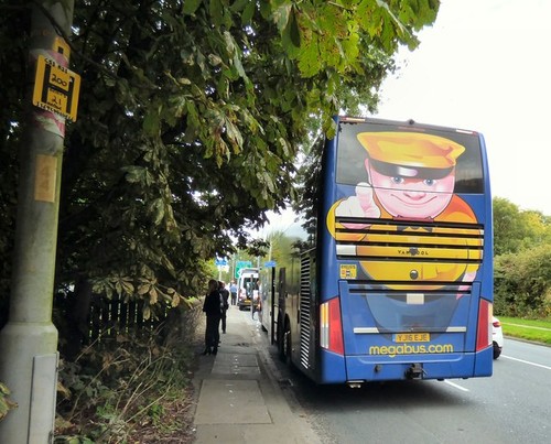 Photo 12x8 megabus - photo, walton
