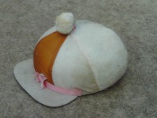 Vintage or Antique Pin Cushion