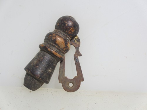 Victorian wooden keyhole cover - wooden,