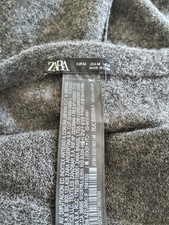 Zara Scarf. Soft. Has Faults