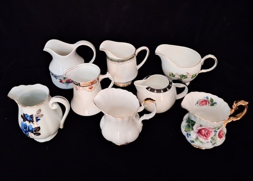 Job lot eight vintage bone - job,