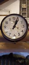 LARGE 1930s SMITHS BAKELITE INDUSTRIAL WALL CLOCK
