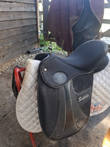 Synthetic dressage saddle - dressage,