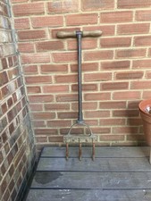 Vintage Wm Paul Paisley Lawn Spiker/  Lawn aerator