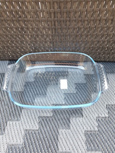 Pyrex rectangular clear glass - rectangular,