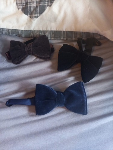 Vintage velvet bow - vintage,
