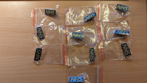 Nhs metal badges nurse - nhs,