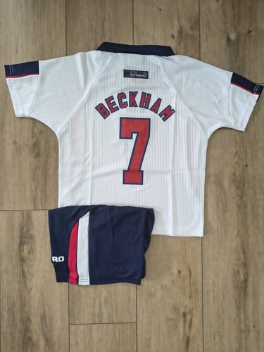 Retro david beckham - retro,