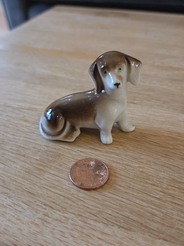 Miniature vintage porcelain - a,