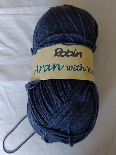 Oddment robin aran with - of,