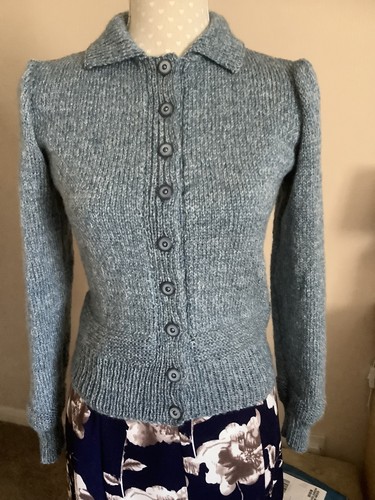 Hand knitted lady 1940s - hand,