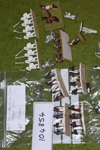 25mm medieval castings - medieval,