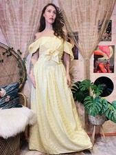 Vintage 1980s Prom Dress Long Off Shoulder Bow Front Ball Gown Yellow Size 12