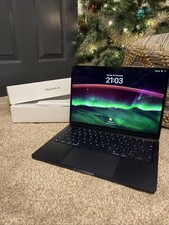 Apple MacBook Air 13" 2022 Midnight M2 8C CPU 8C GPU 16GB 256GB. Used Twice