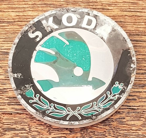 Skoda alloy wheel - skoda, centre