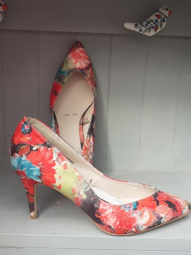 Red herring debenhams - debenhams,