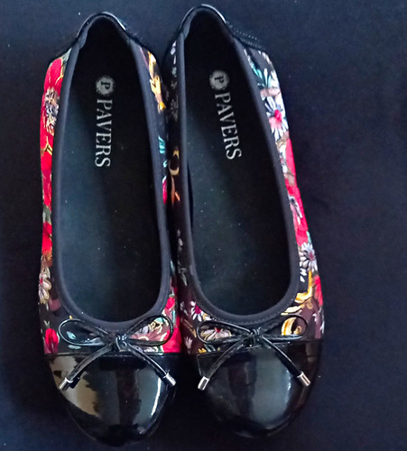 Pavers women floral ballet - floral,