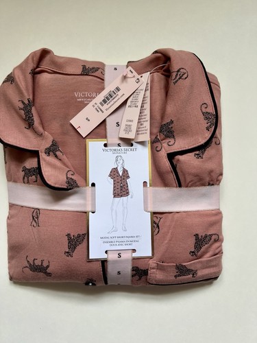 Nwt victoria secret - victoria’s,