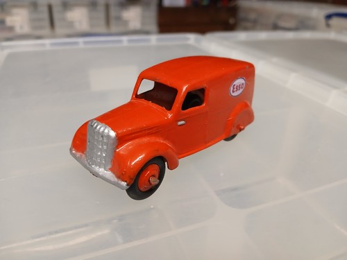 Dinky toys morris - morris, delivery