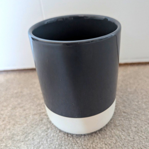 Ceramic bathroom tumbler - ceramic, dark