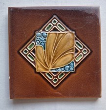 Antique tile art nouveau