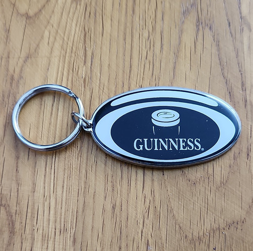 Guinness metal silver oval - metal,