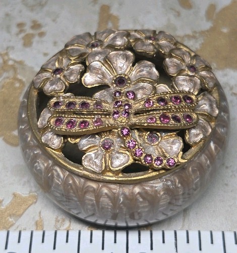 Vintage trinket pill box - trinket,