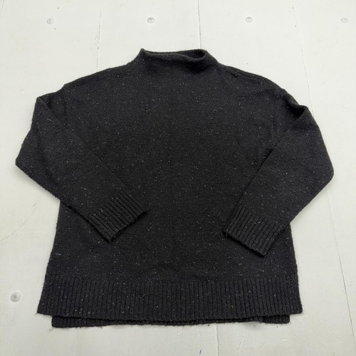 Well worn sweater - well, m