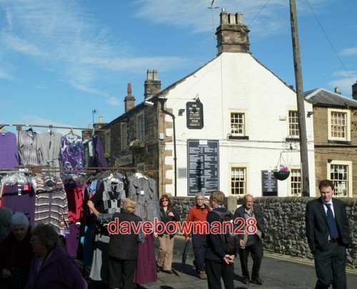 Photo market stall and pub - photo,
