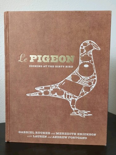 Pigeon cooking the - le, dirty