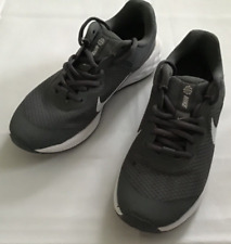 NIKE REVOLUTION 6 BOYS KIDS JUNIOR GREY TRAINERS  UK SIZE 3 (EU 35.5)