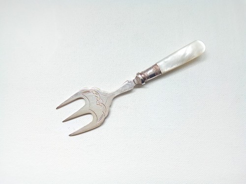 Epns antique serving fork - serving, with