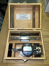 Concrete Strain Gauge w/ Mitutoyo ID-C112MXB Digital Indicator