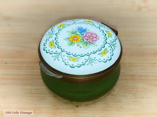 Green floral crummles - green,