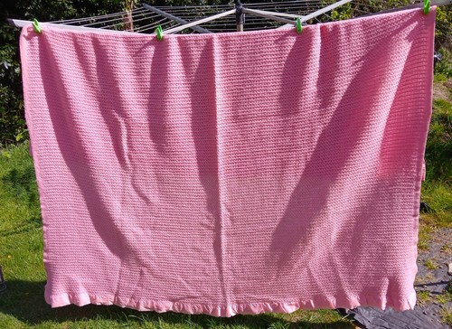Vintage 1960s pink - pink, earlys