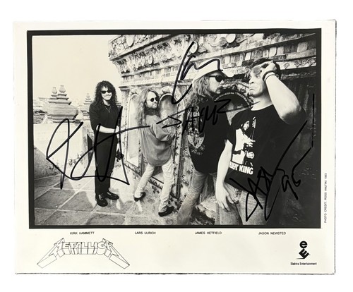 Metallica group signed auto - metallica,