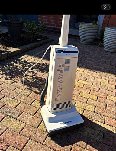 Panasonic e44 upright - mc-e44,