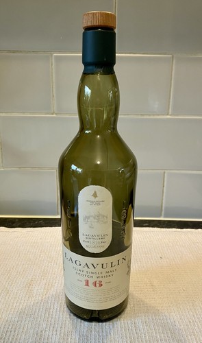 Empty lagavulin islay - lagavulin,