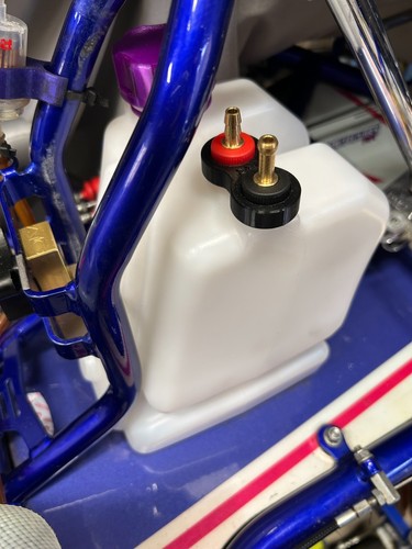 Kart fuel tank outlet clamp - fuel,
