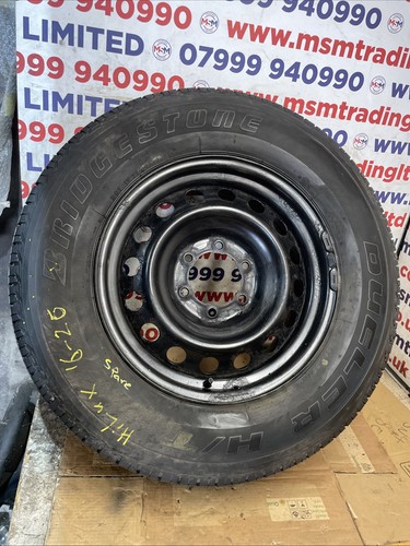 Toyota hilux 2016 - toyota, spare