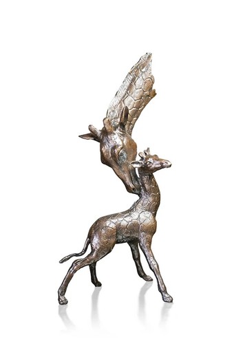 Giraffe mother baby bronze - mother,