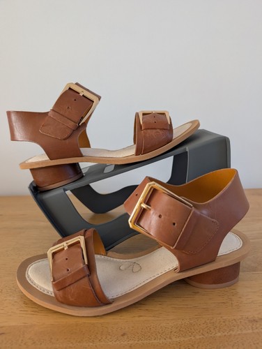Clarks sandcastle art - clarks, tan